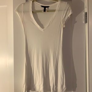 Women’s BCBG top size small